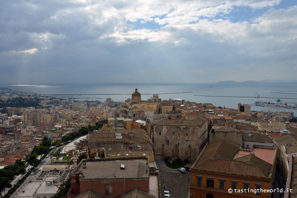 Cagliari dall'alto - vista dalla Torre di San Pancrazio
