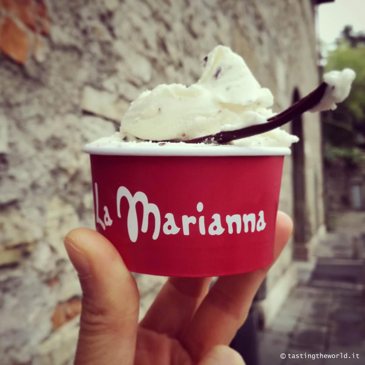 Il gelato alla stracciatella de La Marianna, Bergamo