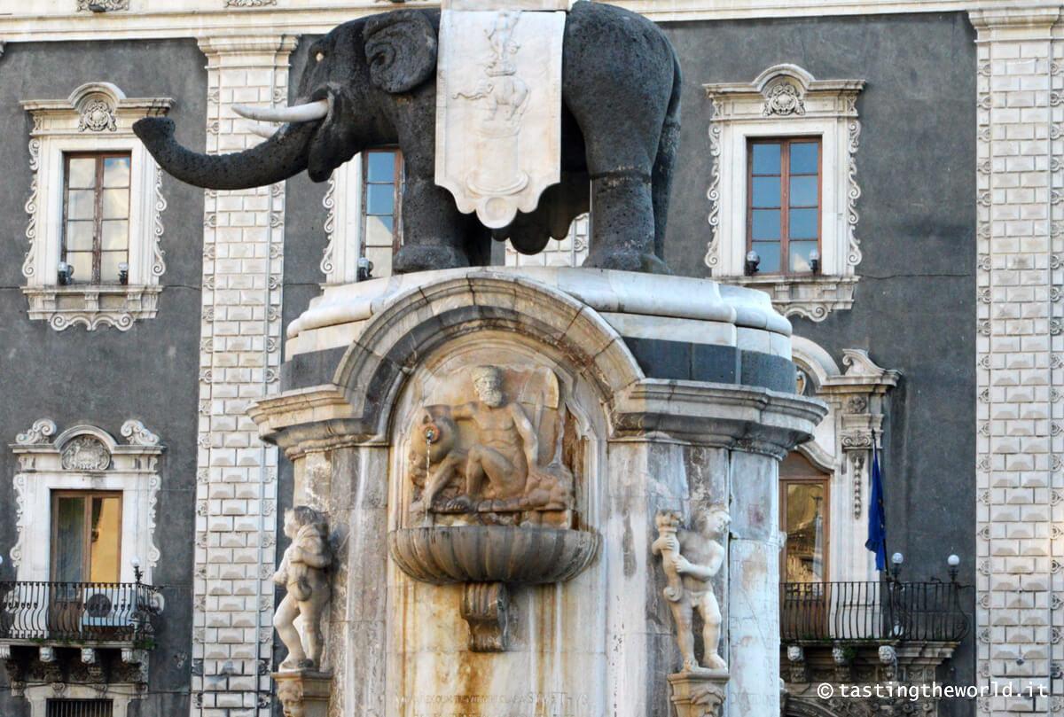 Fontana dell'Elefante, Catania