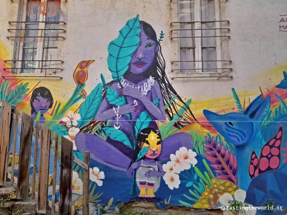 Valparaíso, la città dei murales